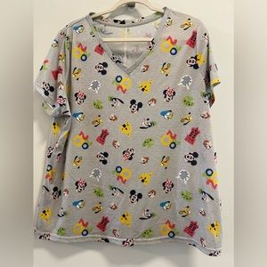 DISNEY PARKS Women’s Top 1X
